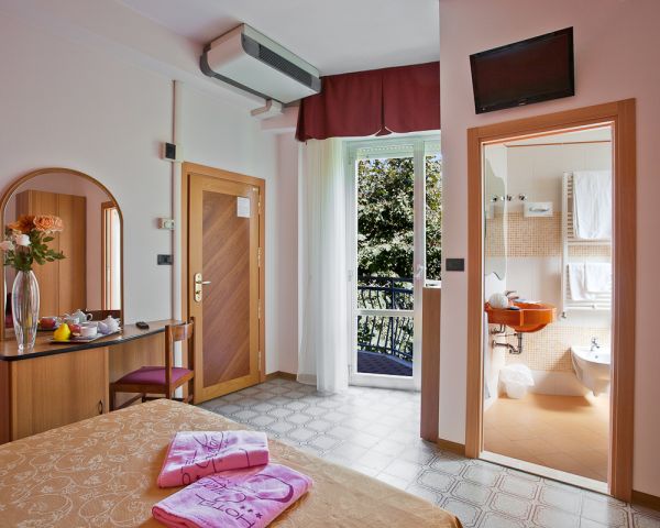 Hotel Condor Gallery 8