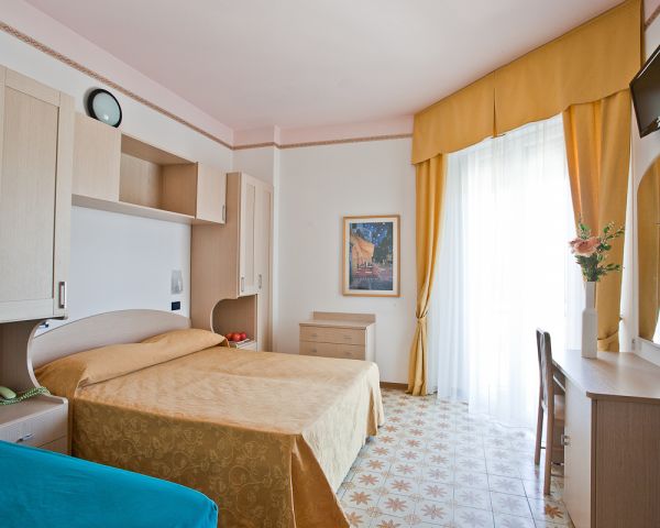 Hotel Condor Gallery 9