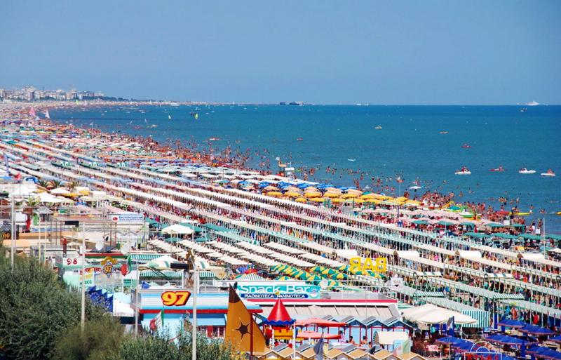 Hotel Pesaresi Gallery 13