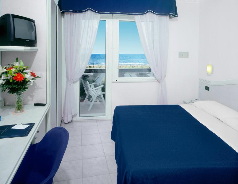 CAMERA DOPPIA VISTA MARE