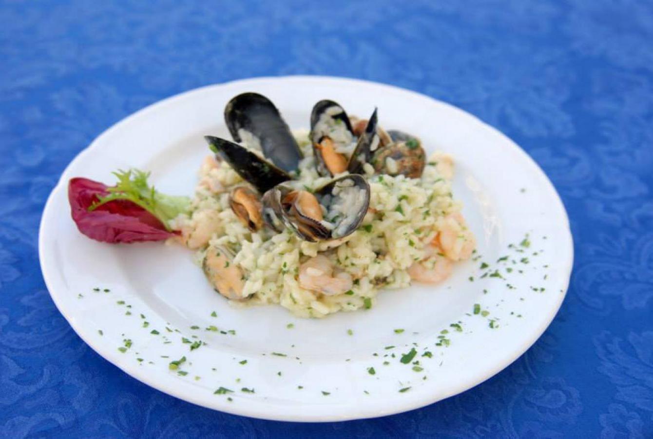 Hotel Perticari Gallery 18