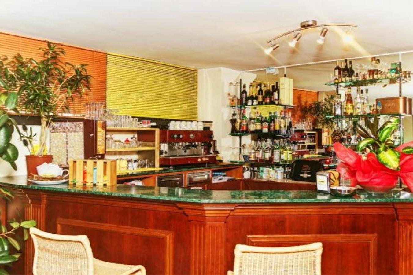 Hotel Club Gallery 15