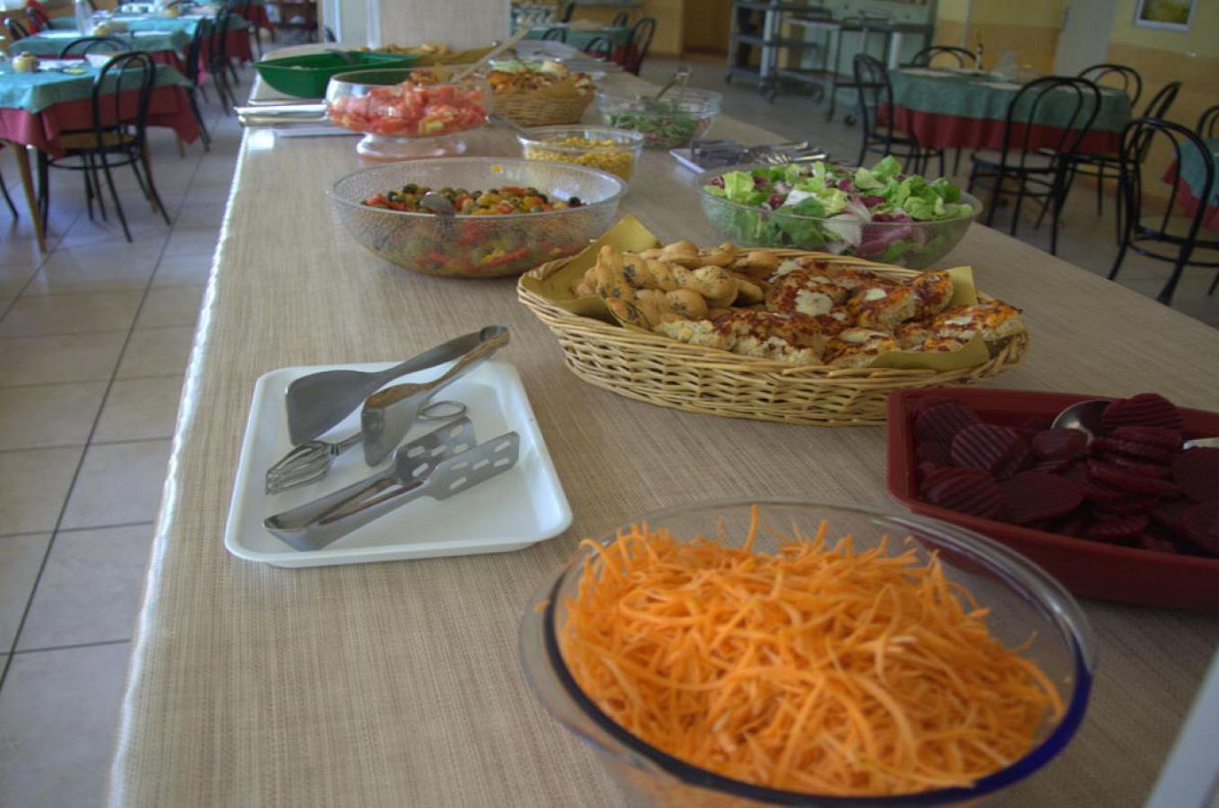 Hotel Club Gallery 18