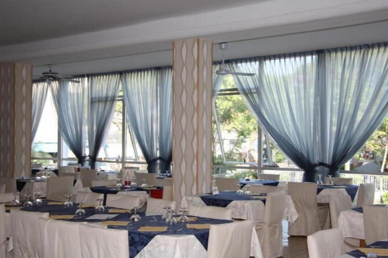 Hotel Esperia Gallery 9