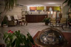 Hotel Club Gallery 14 Preview